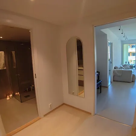 Stilren Midt På Lade